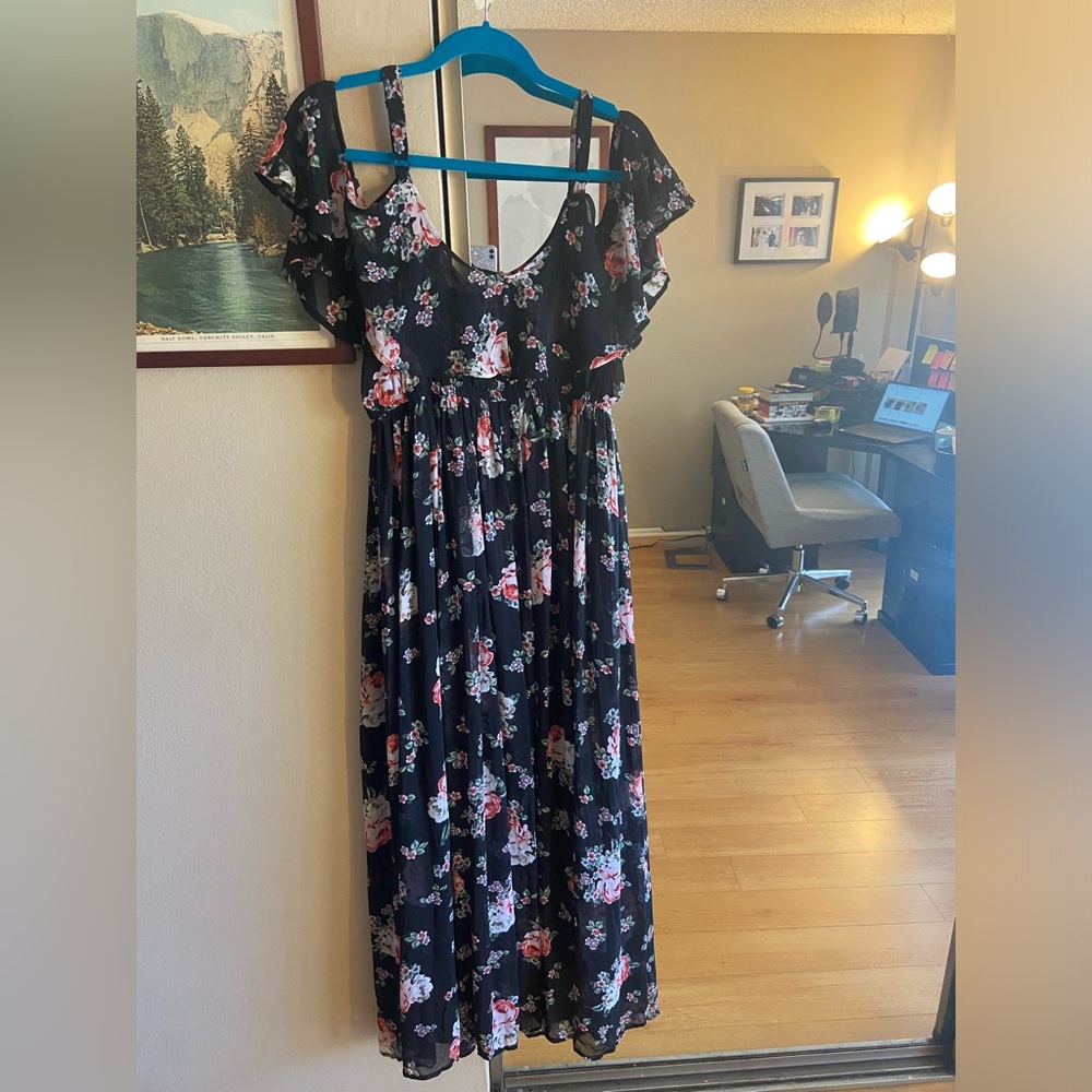 Torrid Floral Maxi Dress - Size 2